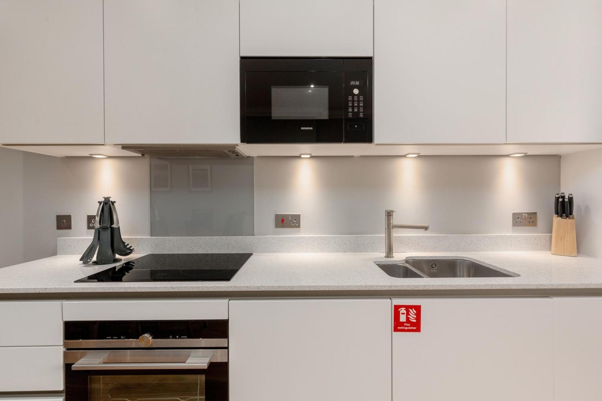 Destiny Scotland - Princes Street Residence EDI Exteriér fotografie